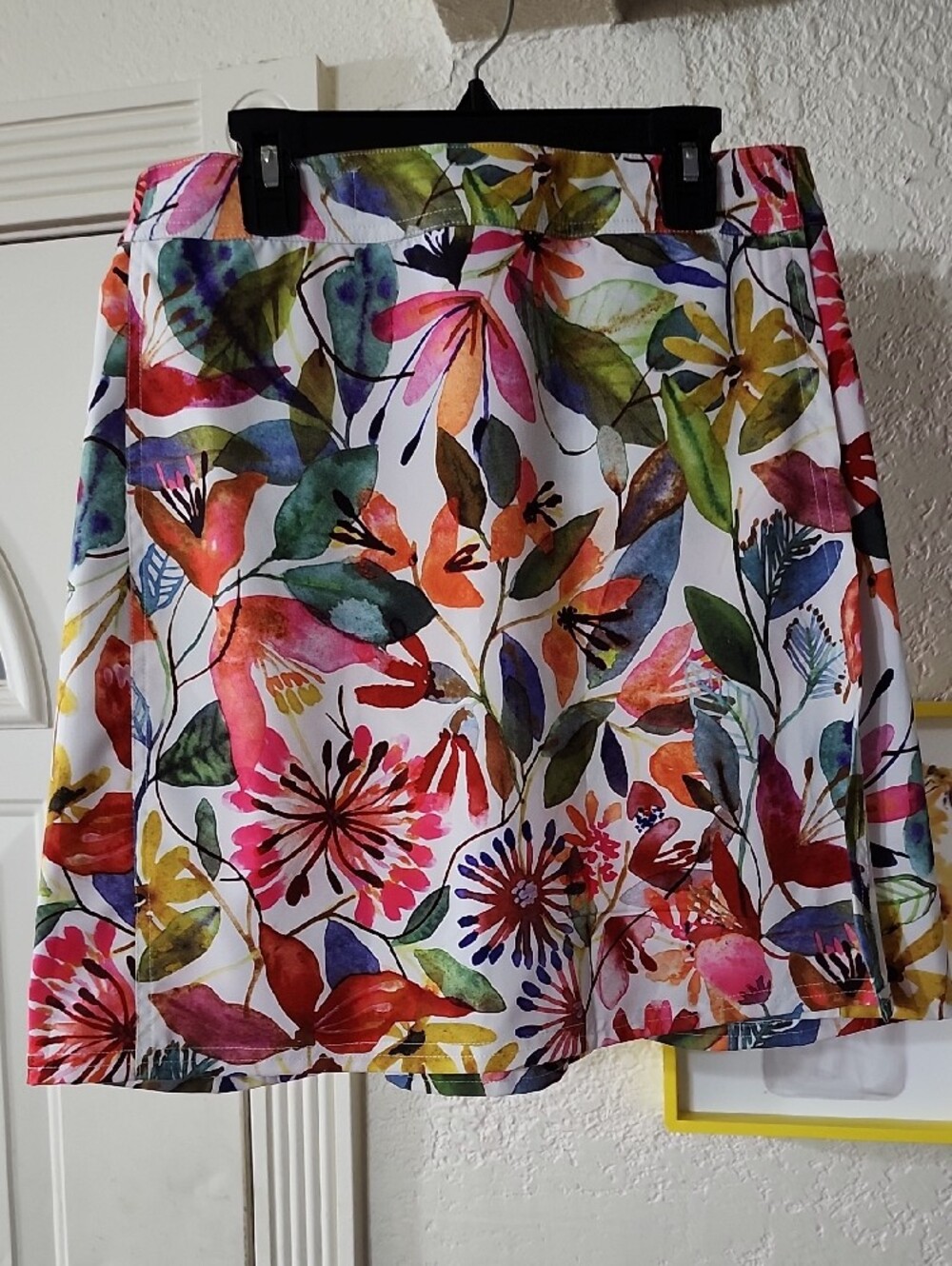 RipSkirt Hawaii Wrap Skirt Sz S Wildflower Watercolor Floral Pocket Quick Dry - Picture 10 of 11